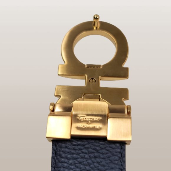 FERRAGAMO Reversible  Leather Gold-Tone Gancini Buckle Belt - NEW - Picture 4 of 8